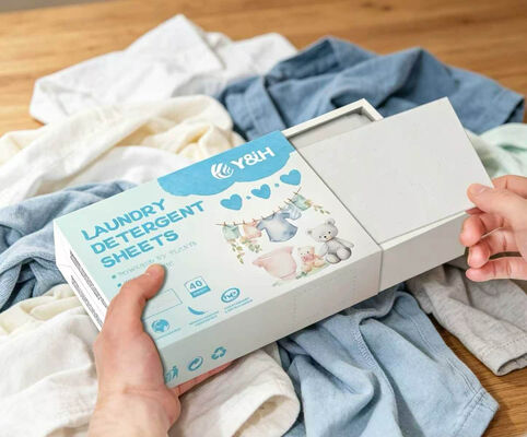 Feuilles de lessive écologiques avec un fort pouvoir nettoyant et un parfum personnalisable