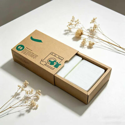 Des feuilles de détergent de linge sans plastique avec élimination des taches profondes et parfum personnalisable